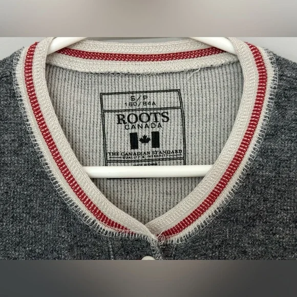 💛Like New💛 Roots: One Piece Pajamas- Size Small - Picture 5 of 11